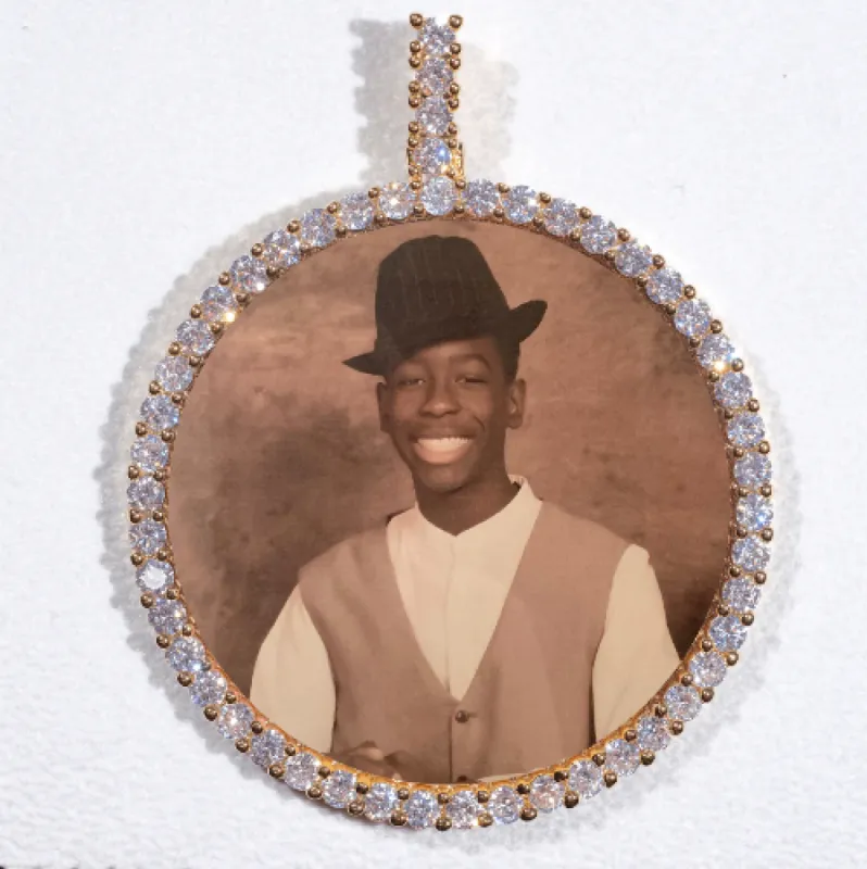 LARGE 3D CIRCLE CUSTOM PICTURE PENDANT sold by The GUU Shop