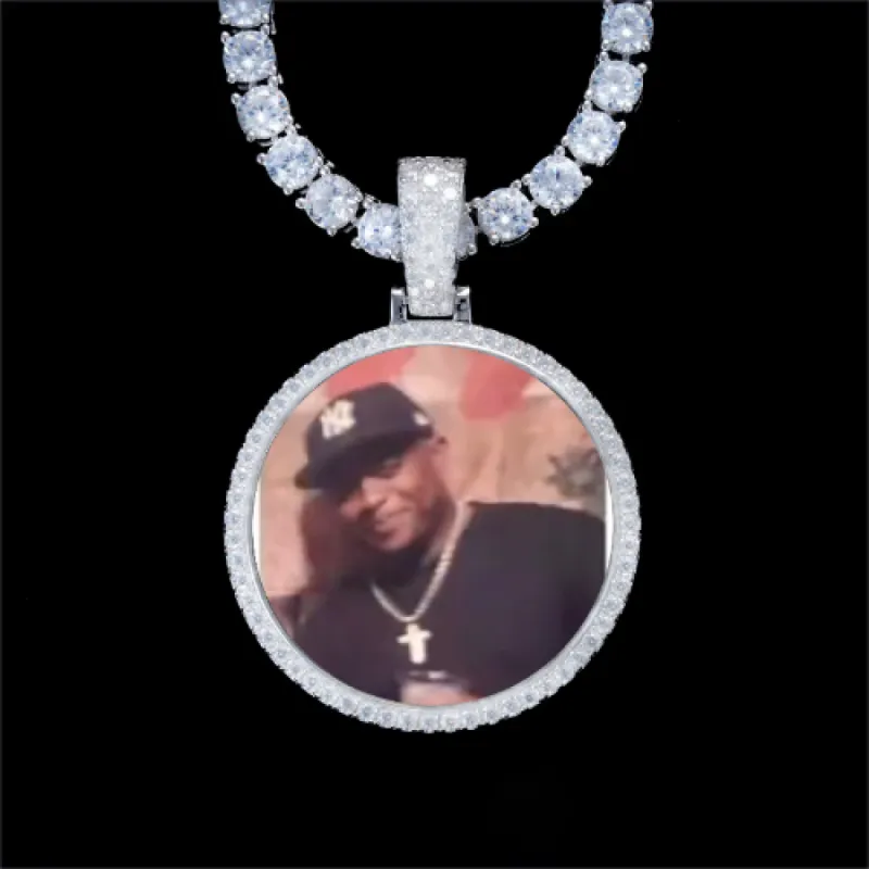 925S & VVS Moissanite 3D Circle Custom Picture Pendant sold by The GUU Shop