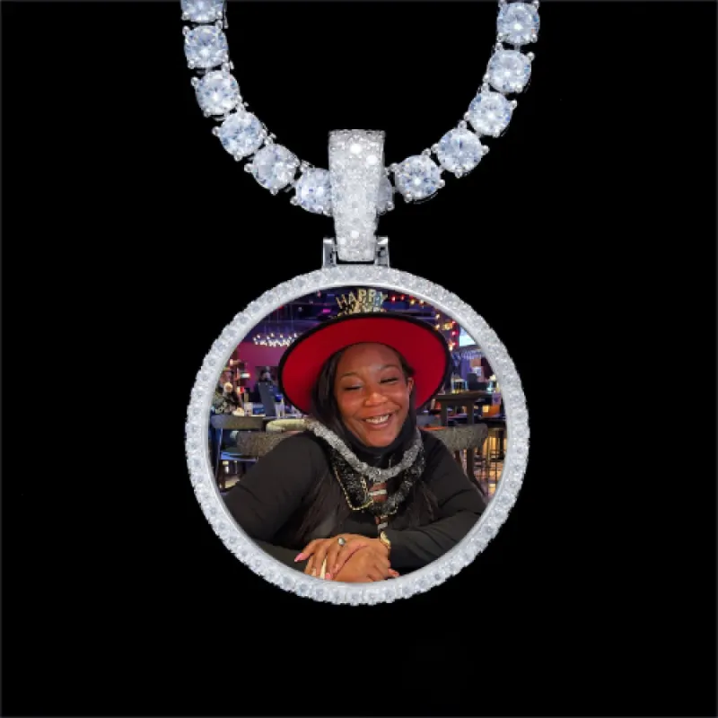 925S & VVS Moissanite 3D Circle Custom Picture Pendant sold by The GUU Shop