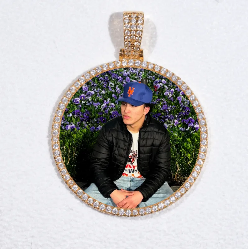 MEDIUM 3D CIRCLE CUSTOM PICTURE PENDANT sold by The GUU Shop