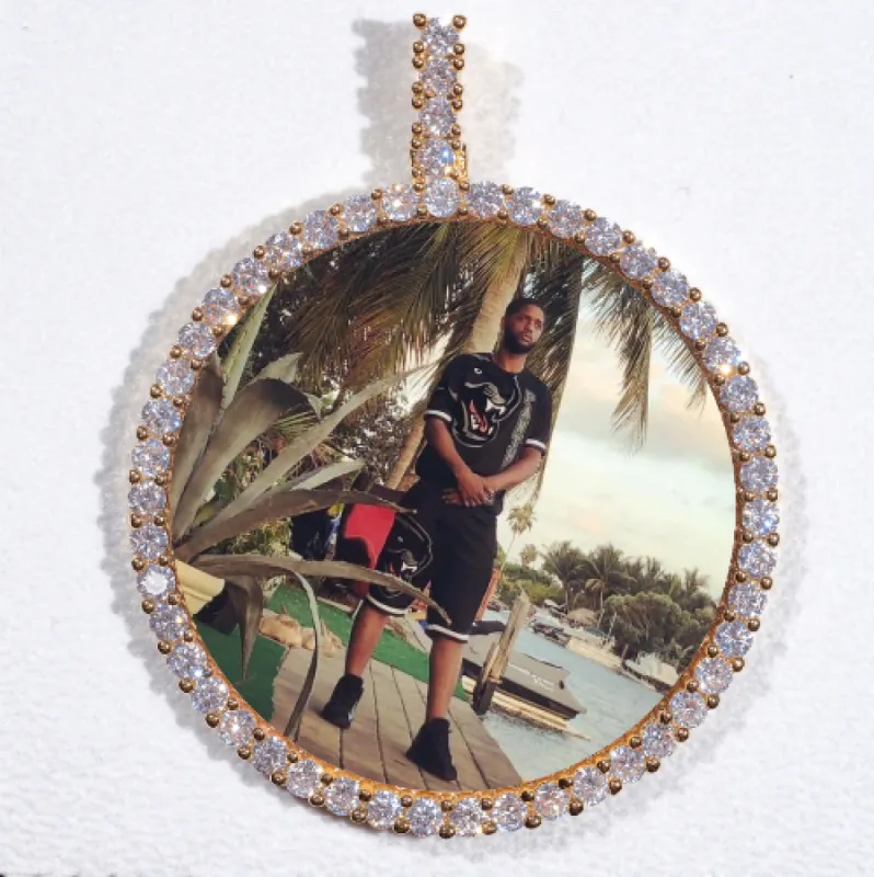 LARGE 3D CIRCLE CUSTOM PICTURE PENDANT sold by The GUU Shop