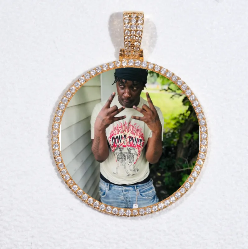 MEDIUM 3D CIRCLE CUSTOM PICTURE PENDANT sold by The GUU Shop