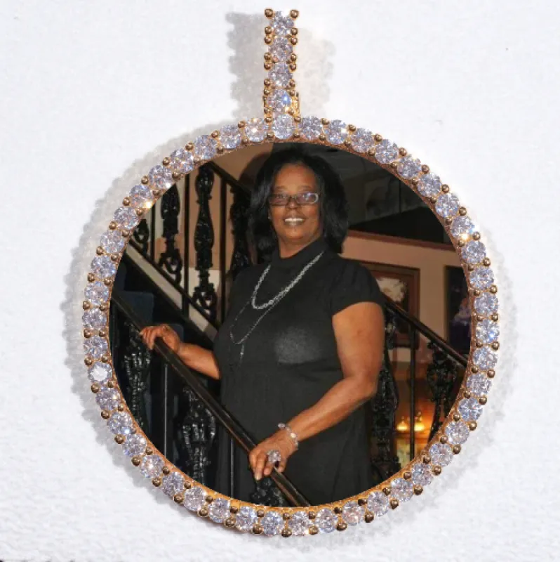 LARGE 3D CIRCLE CUSTOM PICTURE PENDANT sold by The GUU Shop