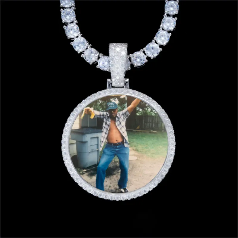 925S & VVS Moissanite 3D Circle Custom Picture Pendant sold by The GUU Shop