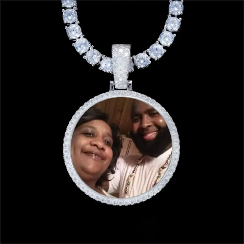 925S & VVS Moissanite 3D Circle Custom Picture Pendant sold by The GUU Shop