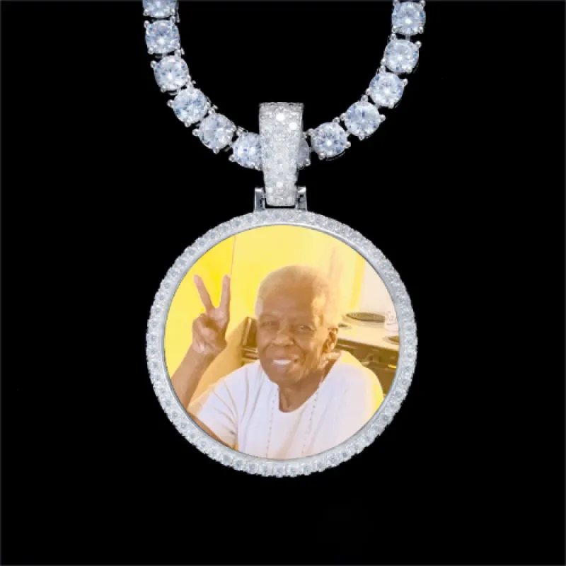 925S & VVS Moissanite 3D Circle Custom Picture Pendant sold by The GUU Shop