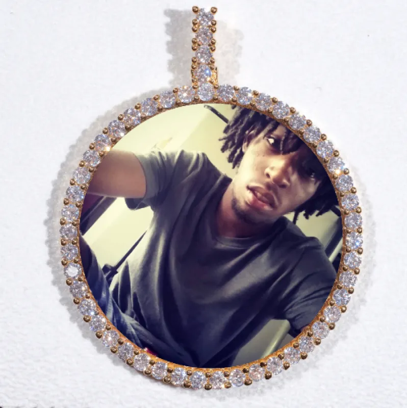 LARGE 3D CIRCLE CUSTOM PICTURE PENDANT made by The GUU Shop