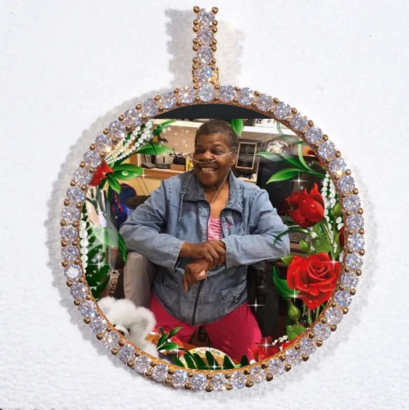 LARGE 3D CIRCLE CUSTOM PICTURE PENDANT sold by The GUU Shop