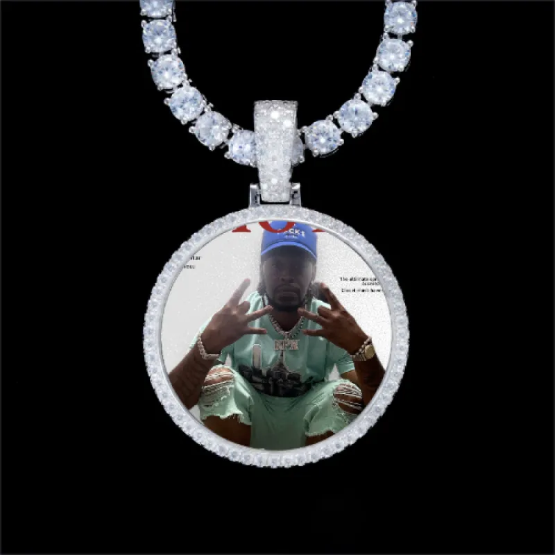 925S & VVS Moissanite 3D Circle Custom Picture Pendant made by The GUU Shop