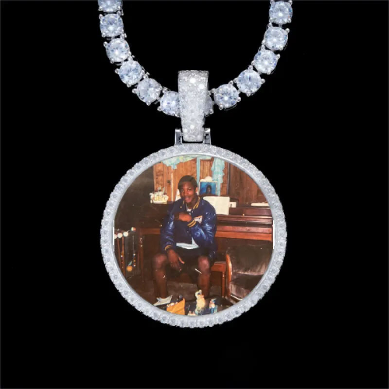 925S & VVS Moissanite 3D Circle Custom Picture Pendant sold by The GUU Shop