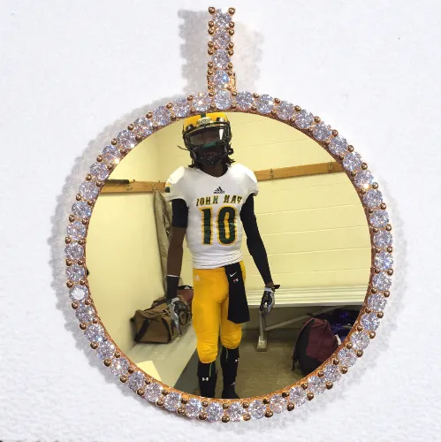 LARGE 3D CIRCLE CUSTOM PICTURE PENDANT sold by The GUU Shop