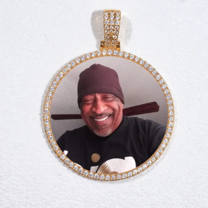 MEDIUM 3D CIRCLE CUSTOM PICTURE PENDANT sold by The GUU Shop