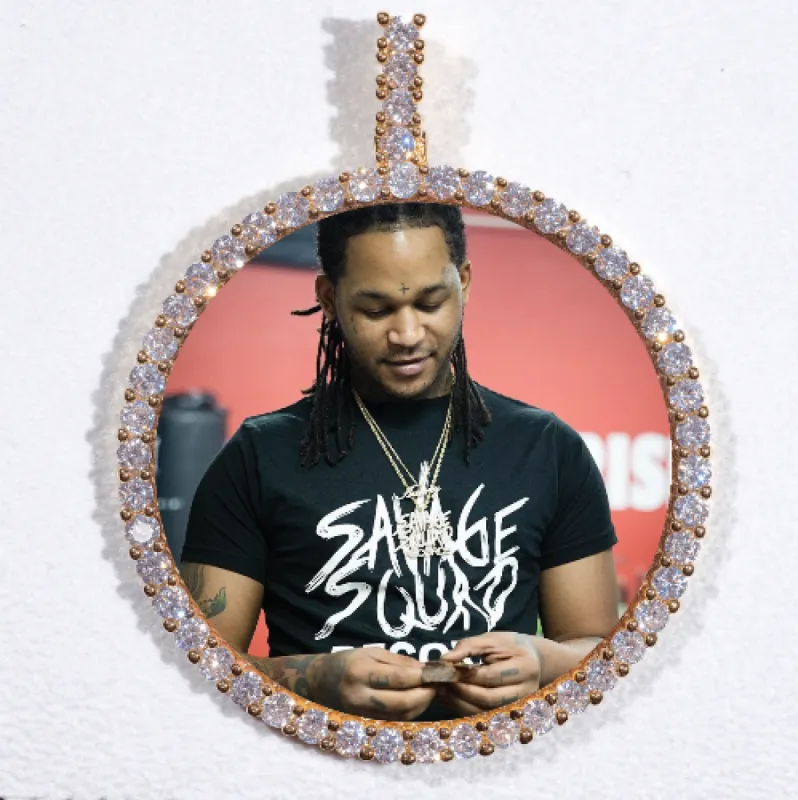 LARGE 3D CIRCLE CUSTOM PICTURE PENDANT made by The GUU Shop