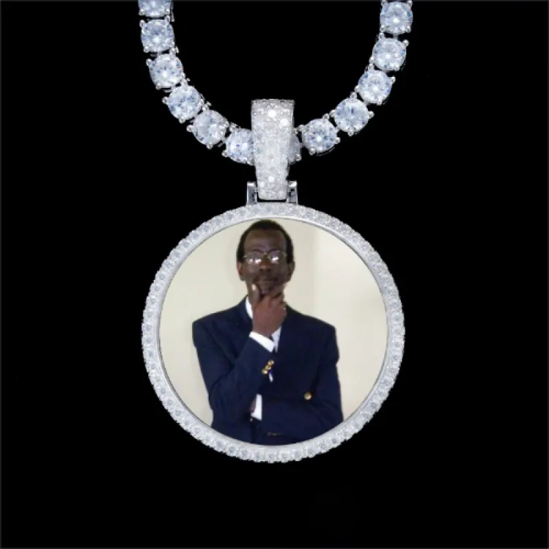 925S & VVS Moissanite 3D Circle Custom Picture Pendant made by The GUU Shop
