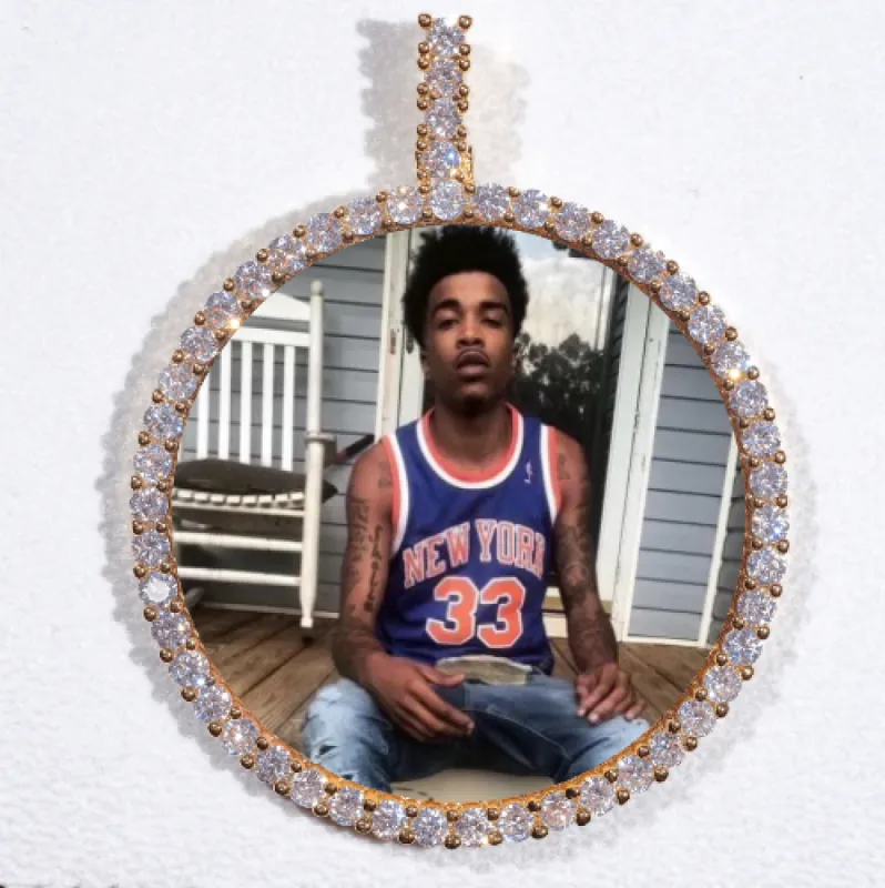 LARGE 3D CIRCLE CUSTOM PICTURE PENDANT made by The GUU Shop