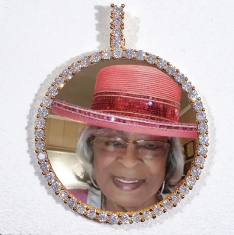 LARGE 3D CIRCLE CUSTOM PICTURE PENDANT sold by The GUU Shop