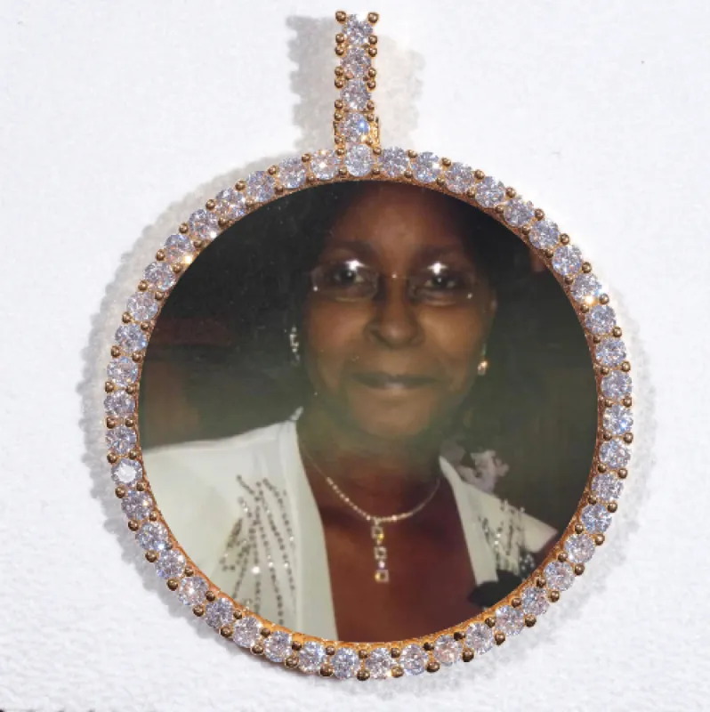 LARGE 3D CIRCLE CUSTOM PICTURE PENDANT sold by The GUU Shop