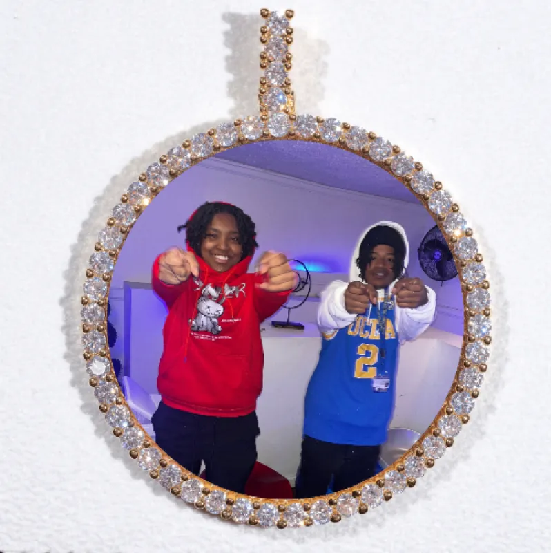 LARGE 3D CIRCLE CUSTOM PICTURE PENDANT made by The GUU Shop