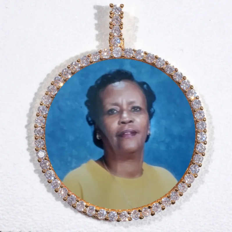 LARGE 3D CIRCLE CUSTOM PICTURE PENDANT sold by The GUU Shop