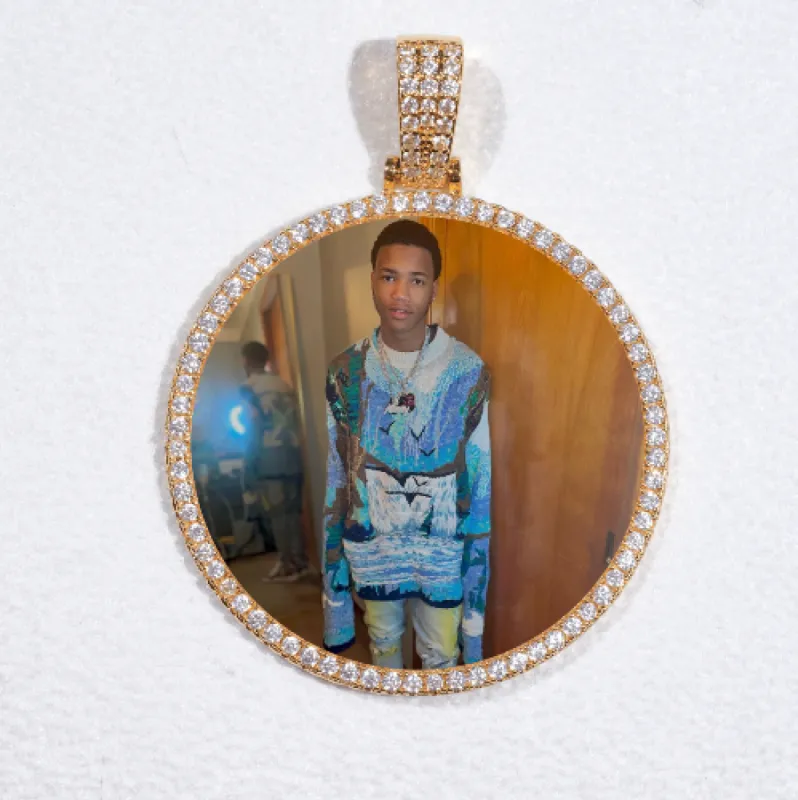 MEDIUM 3D CIRCLE CUSTOM PICTURE PENDANT sold by The GUU Shop