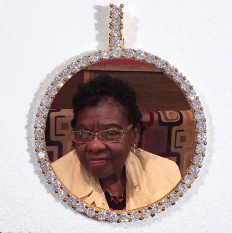 LARGE 3D CIRCLE CUSTOM PICTURE PENDANT sold by The GUU Shop