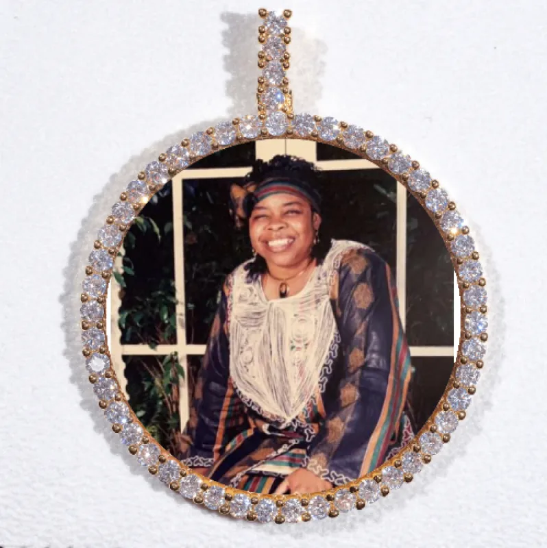 LARGE 3D CIRCLE CUSTOM PICTURE PENDANT sold by The GUU Shop