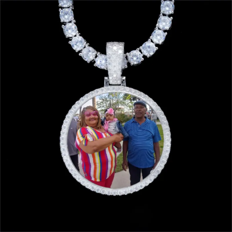 925S & VVS Moissanite 3D Circle Custom Picture Pendant sold by The GUU Shop