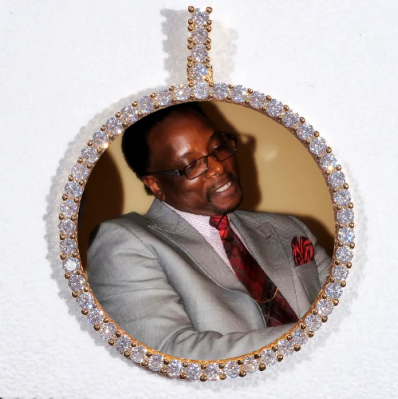 LARGE 3D CIRCLE CUSTOM PICTURE PENDANT sold by The GUU Shop