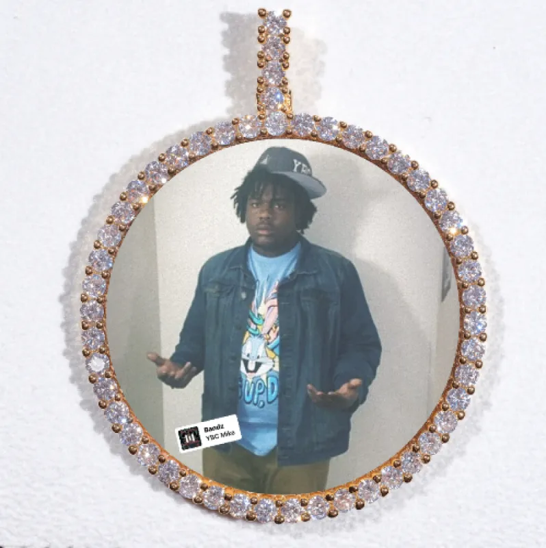 LARGE 3D CIRCLE CUSTOM PICTURE PENDANT made by The GUU Shop