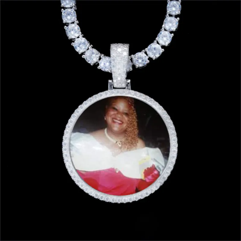 925S & VVS Moissanite 3D Circle Custom Picture Pendant sold by The GUU Shop