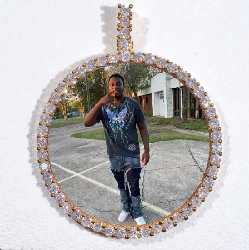 LARGE 3D CIRCLE CUSTOM PICTURE PENDANT sold by The GUU Shop