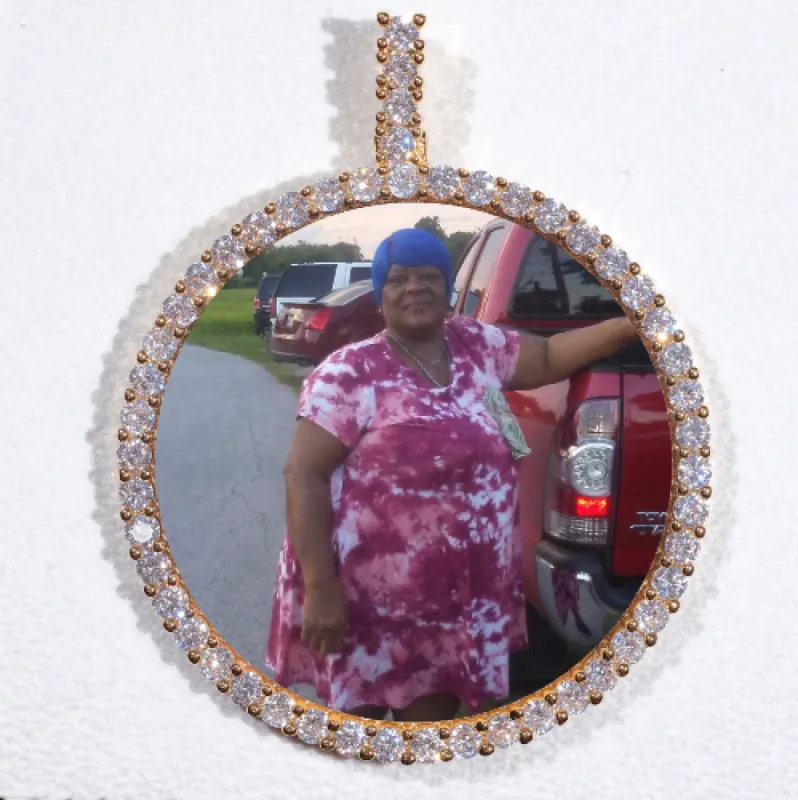 LARGE 3D CIRCLE CUSTOM PICTURE PENDANT sold by The GUU Shop