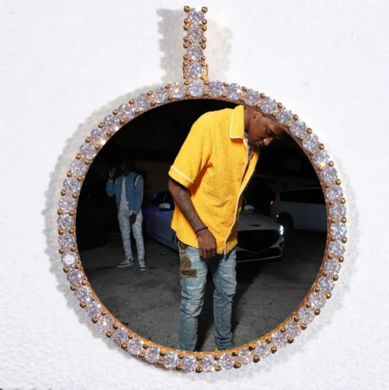 LARGE 3D CIRCLE CUSTOM PICTURE PENDANT made by The GUU Shop