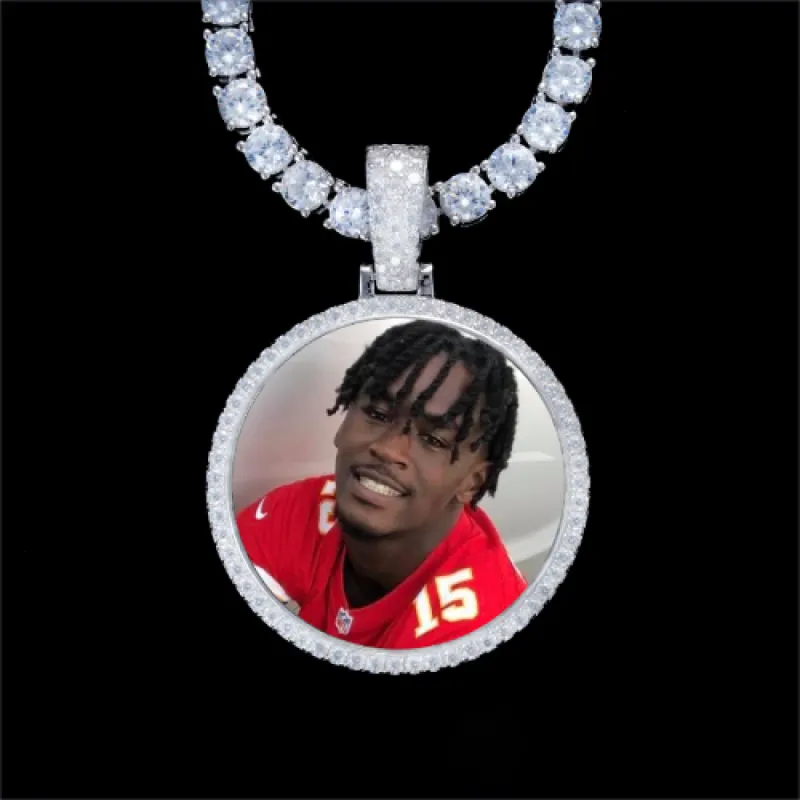 925S & VVS Moissanite 3D Circle Custom Picture Pendant made by The GUU Shop