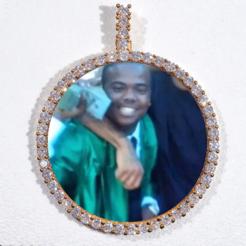 LARGE 3D CIRCLE CUSTOM PICTURE PENDANT made by The GUU Shop