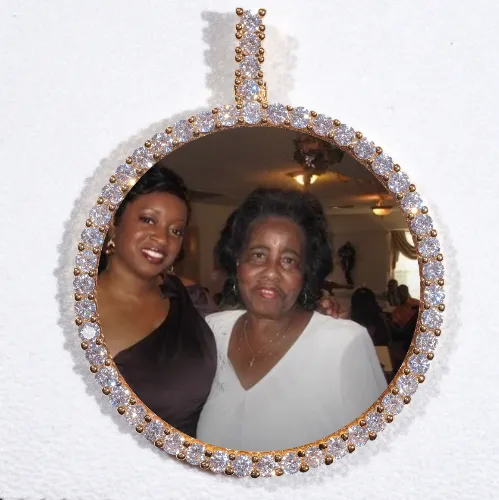 LARGE 3D CIRCLE CUSTOM PICTURE PENDANT sold by The GUU Shop