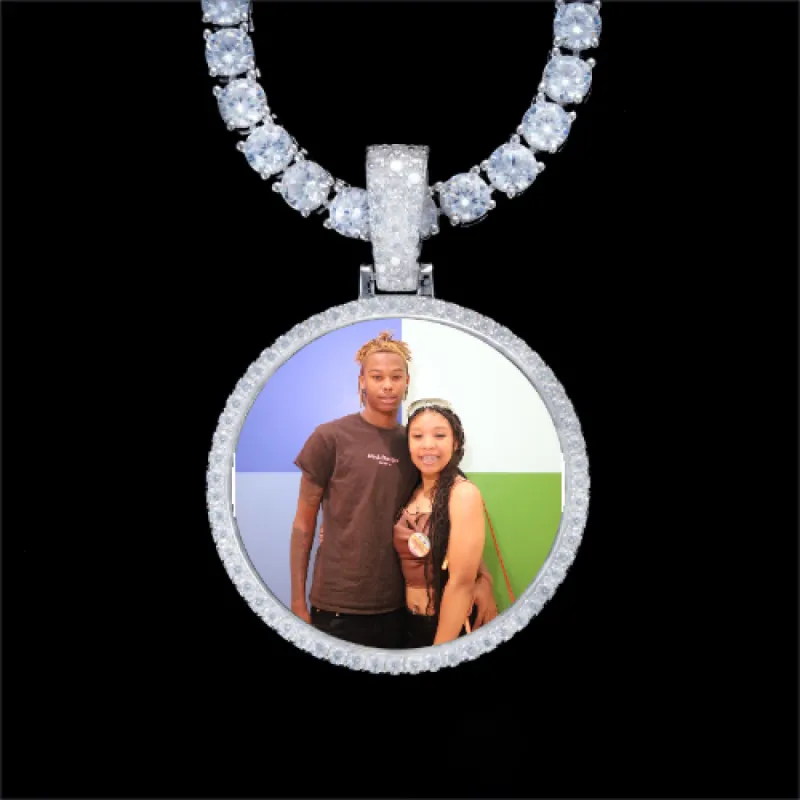925S & VVS Moissanite 3D Circle Custom Picture Pendant made by The GUU Shop