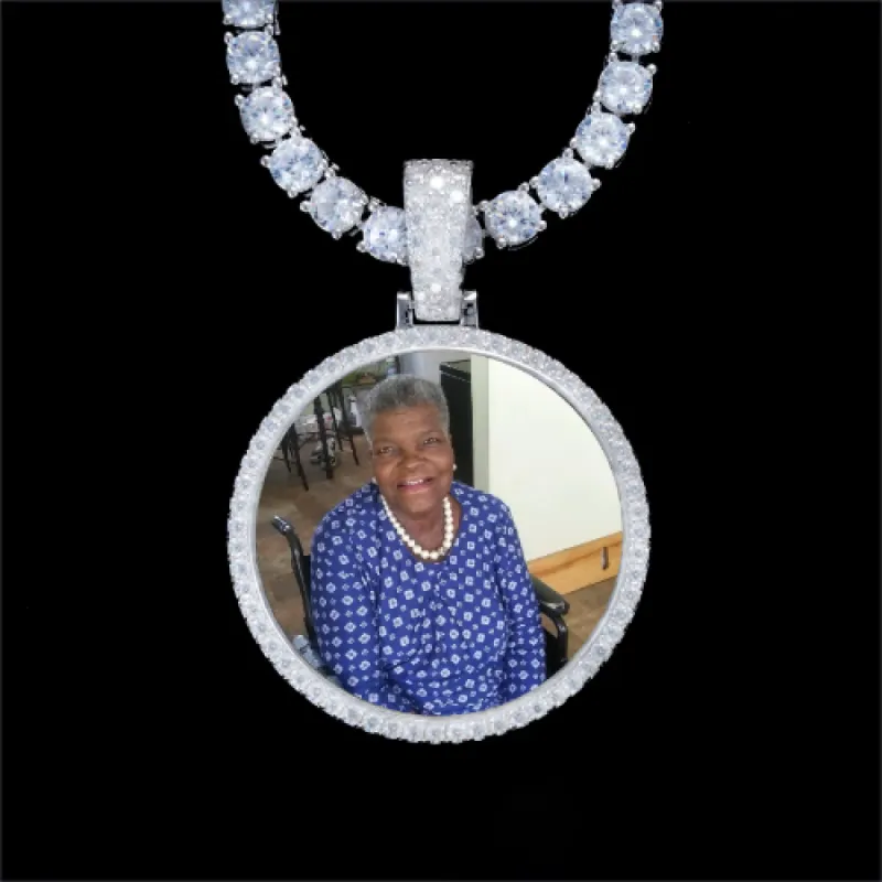 925S & VVS Moissanite 3D Circle Custom Picture Pendant sold by The GUU Shop