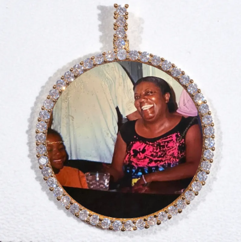 LARGE 3D CIRCLE CUSTOM PICTURE PENDANT sold by The GUU Shop