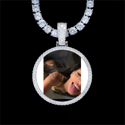 925S & VVS Moissanite 3D Circle Custom Picture Pendant sold by The GUU Shop