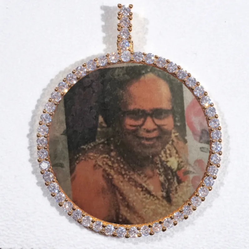 LARGE 3D CIRCLE CUSTOM PICTURE PENDANT sold by The GUU Shop