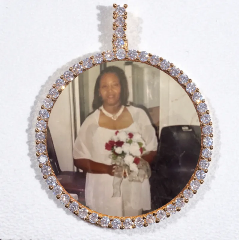 LARGE 3D CIRCLE CUSTOM PICTURE PENDANT sold by The GUU Shop