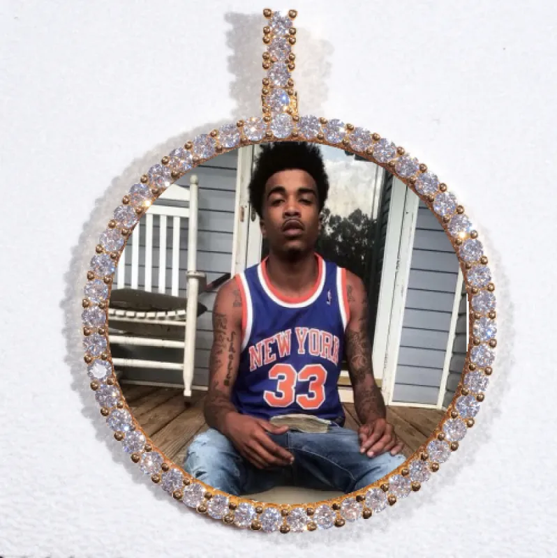 LARGE 3D CIRCLE CUSTOM PICTURE PENDANT made by The GUU Shop