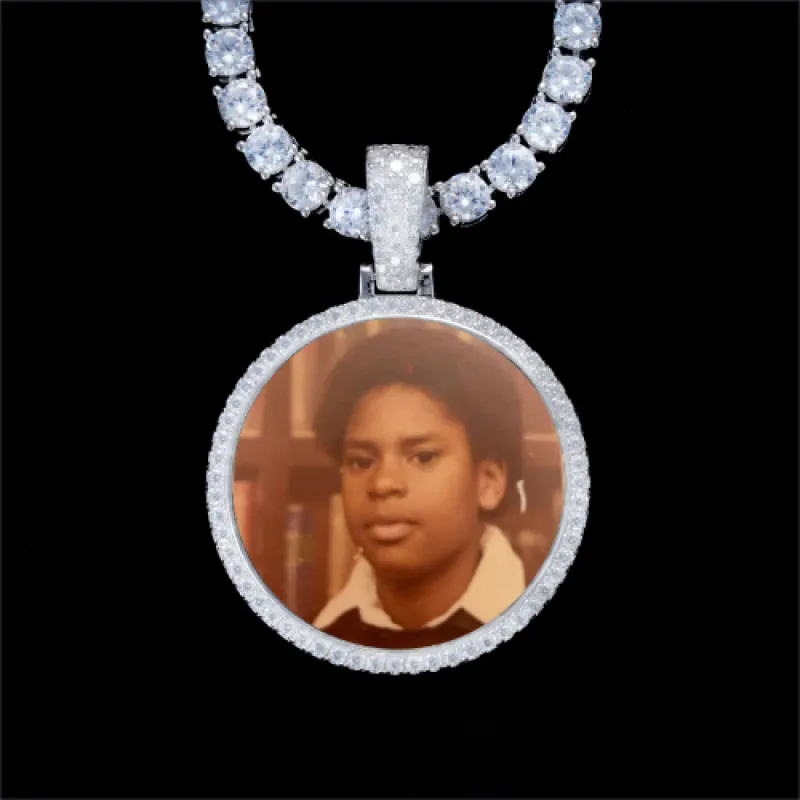 925S & VVS Moissanite 3D Circle Custom Picture Pendant sold by The GUU Shop