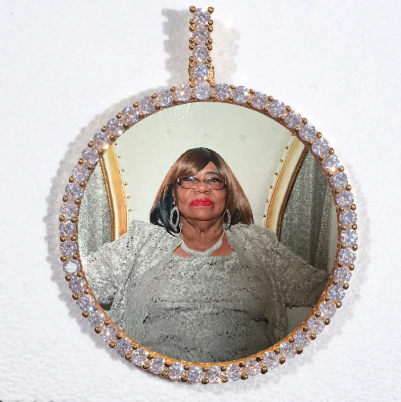 LARGE 3D CIRCLE CUSTOM PICTURE PENDANT sold by The GUU Shop