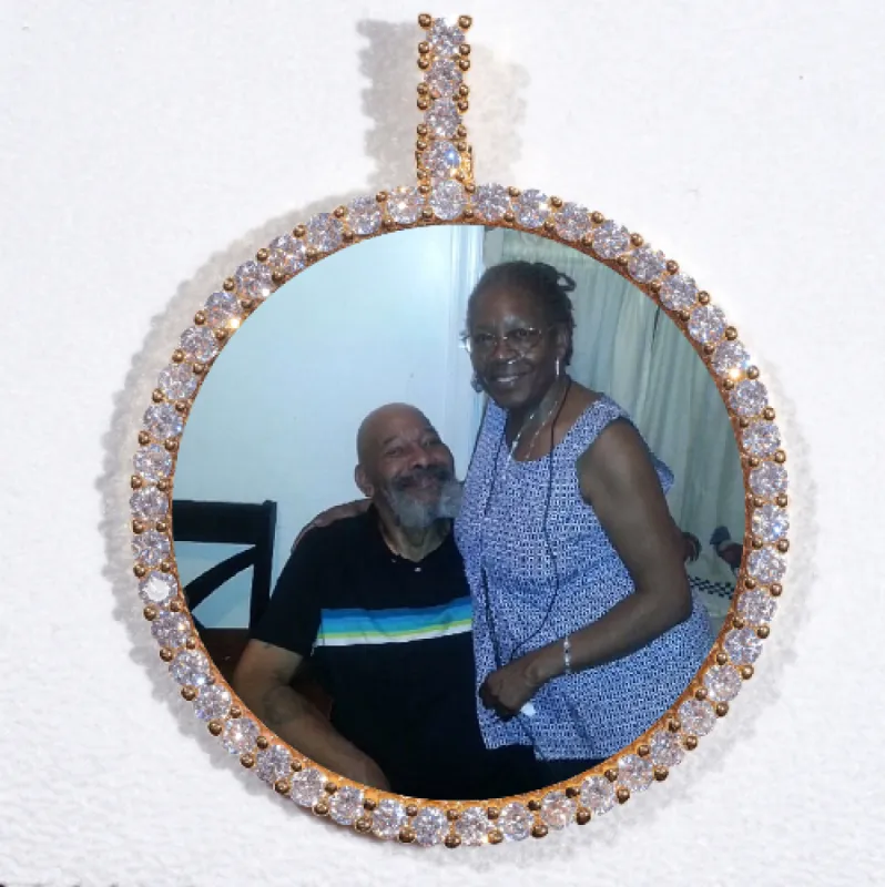 LARGE 3D CIRCLE CUSTOM PICTURE PENDANT sold by The GUU Shop