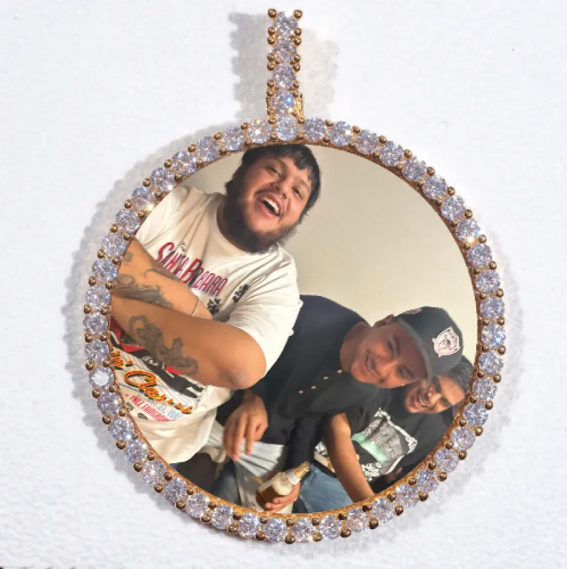 LARGE 3D CIRCLE CUSTOM PICTURE PENDANT made by The GUU Shop