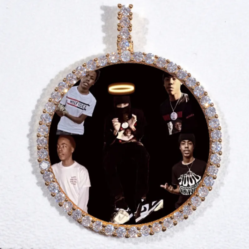 LARGE 3D CIRCLE CUSTOM PICTURE PENDANT made by The GUU Shop