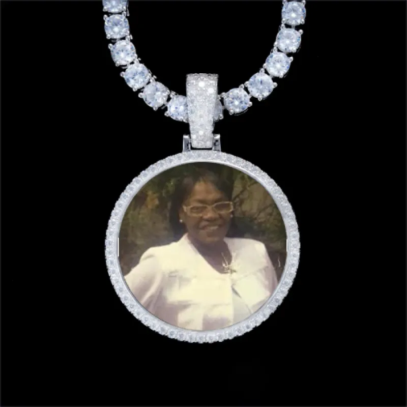 925S & VVS Moissanite 3D Circle Custom Picture Pendant sold by The GUU Shop