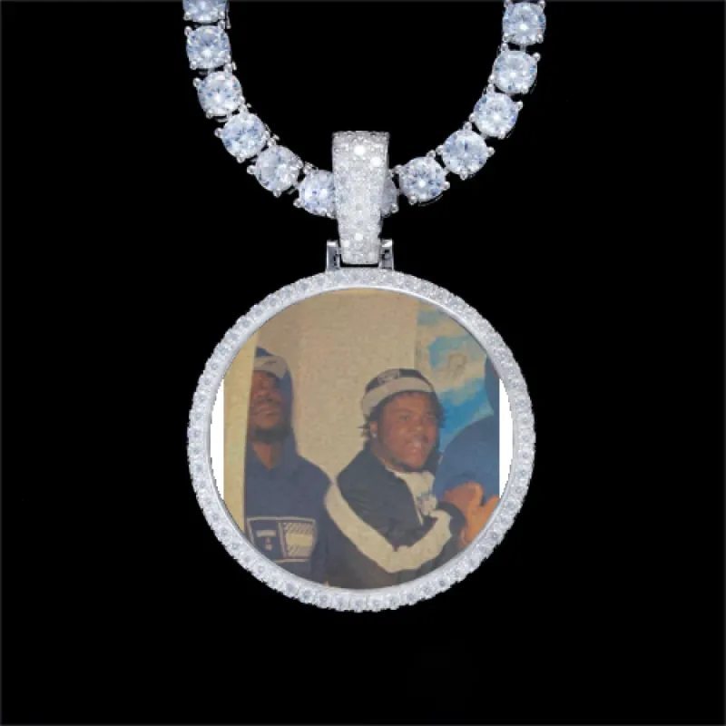 925S & VVS Moissanite 3D Circle Custom Picture Pendant made by The GUU Shop